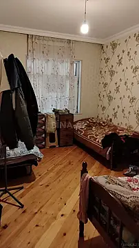 Satılır 5 otaqlı mənzil 150 m²