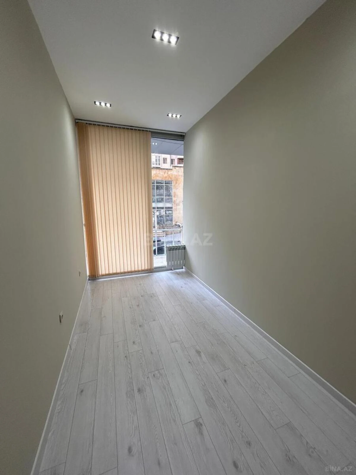 Kirayə verilir 3 otaqlı ofis 60 m²