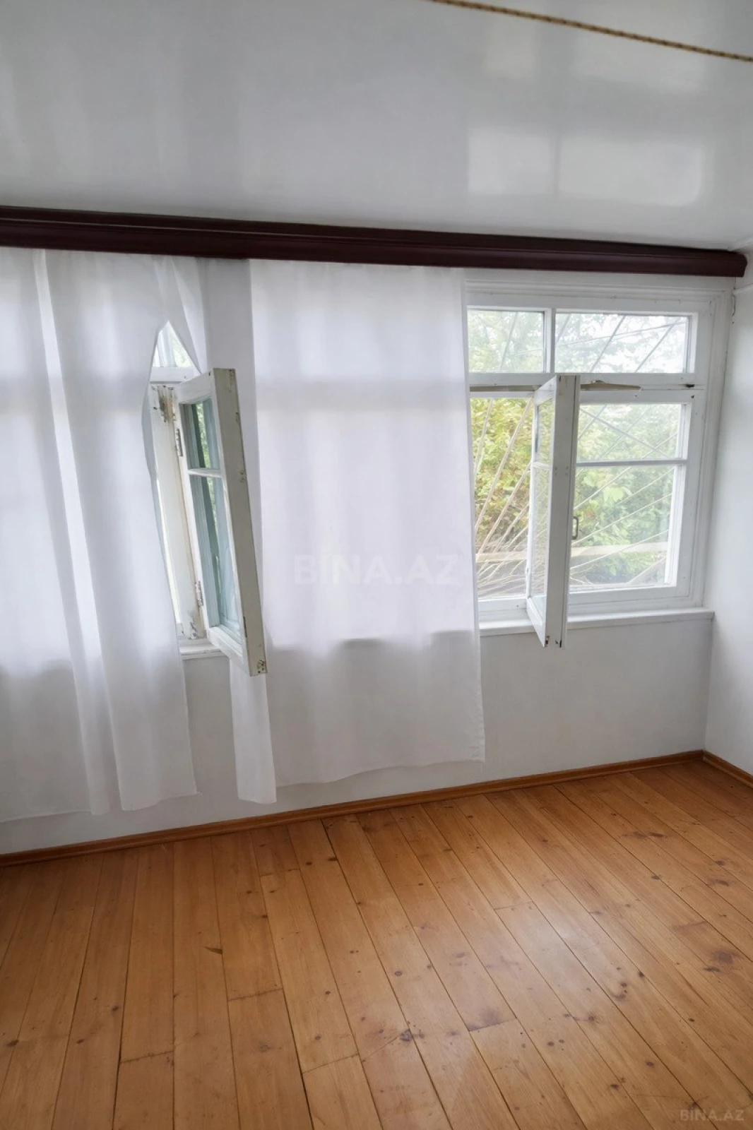 Satılır 3 otaqlı mənzil 75 m²