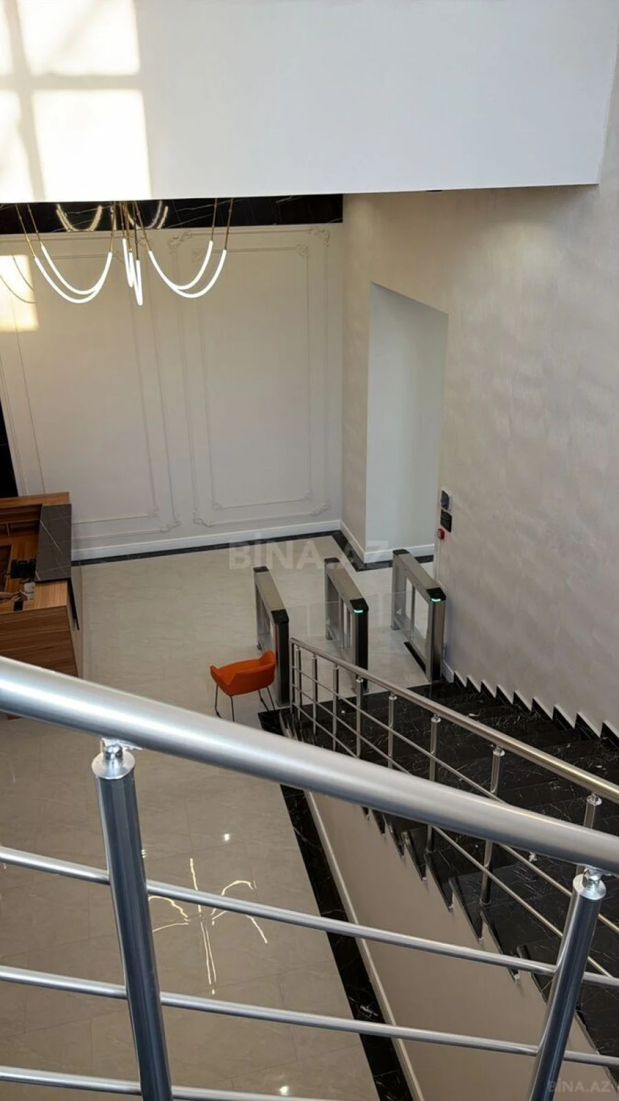 Kirayə verilir 1 otaqlı ofis 40 m²