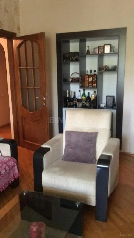 Kirayə verilir 3 otaqlı mənzil 80 m²