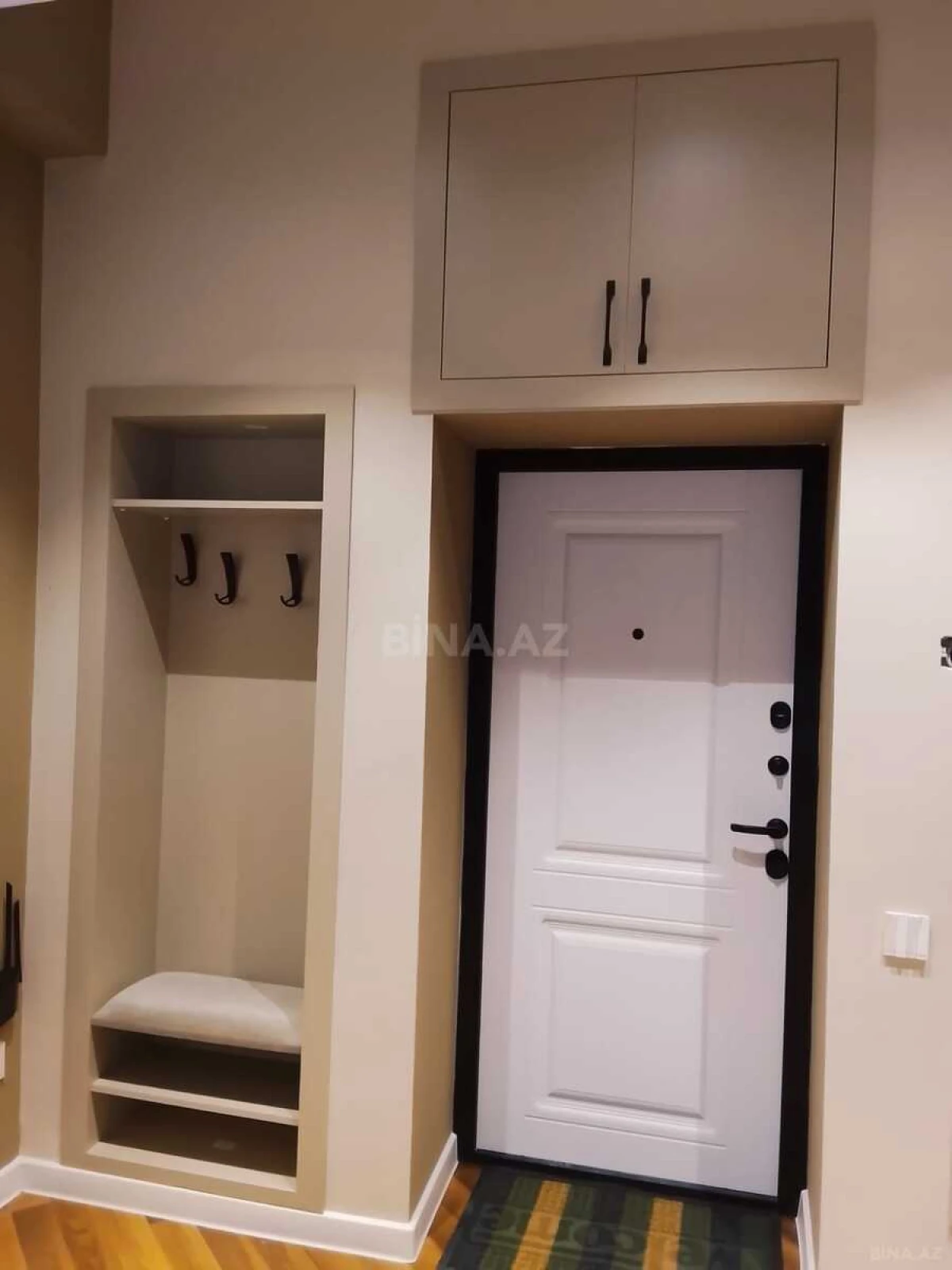 Satılır 2 otaqlı mənzil 65 m²
