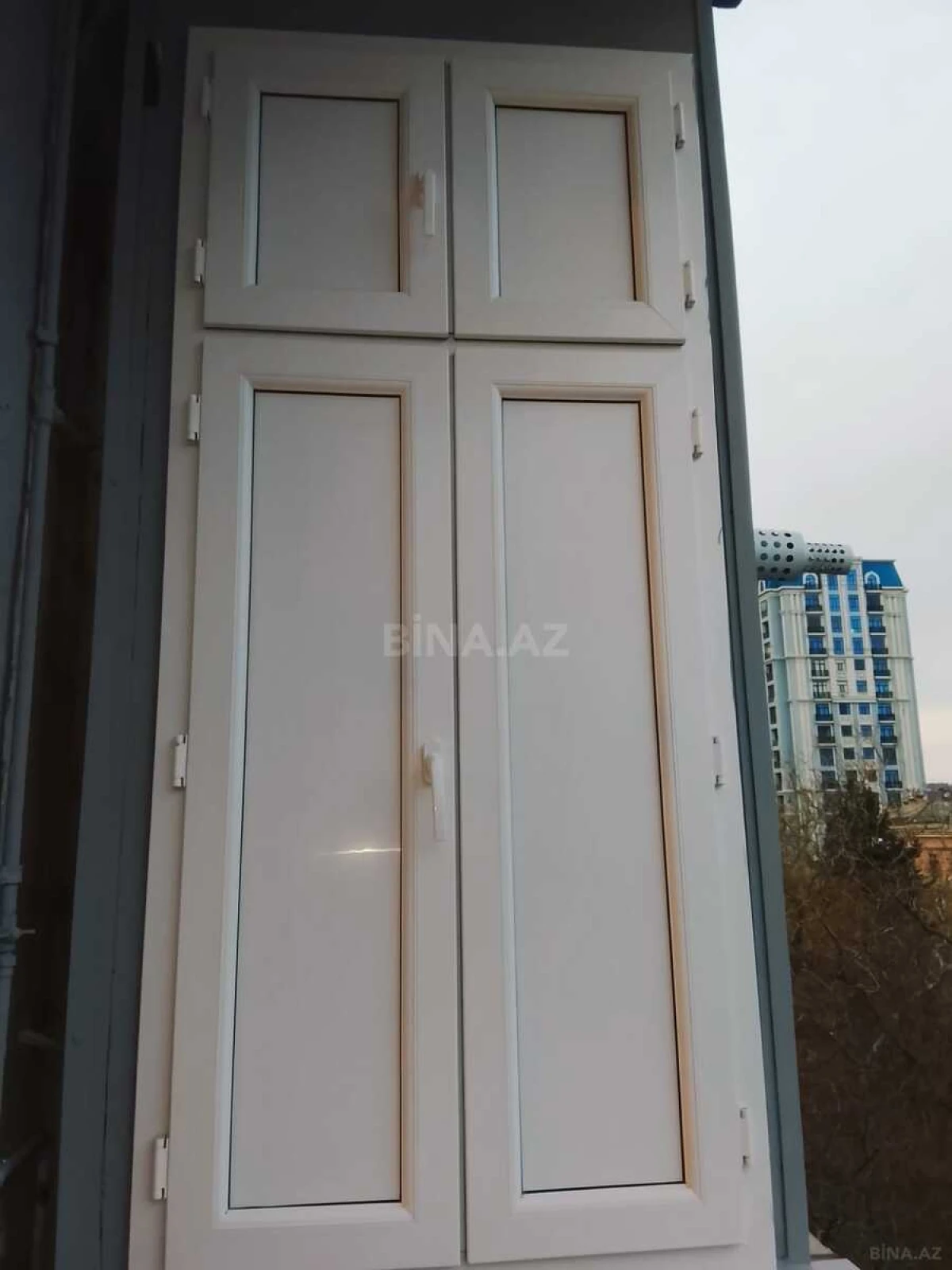 Satılır 2 otaqlı mənzil 65 m²