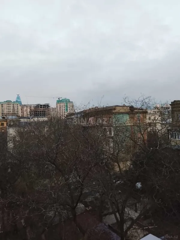 Satılır 2 otaqlı mənzil 65 m²