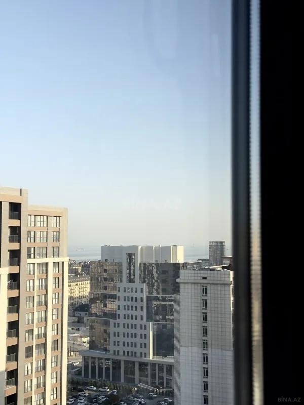 Satılır 2 otaqlı mənzil 68 m²