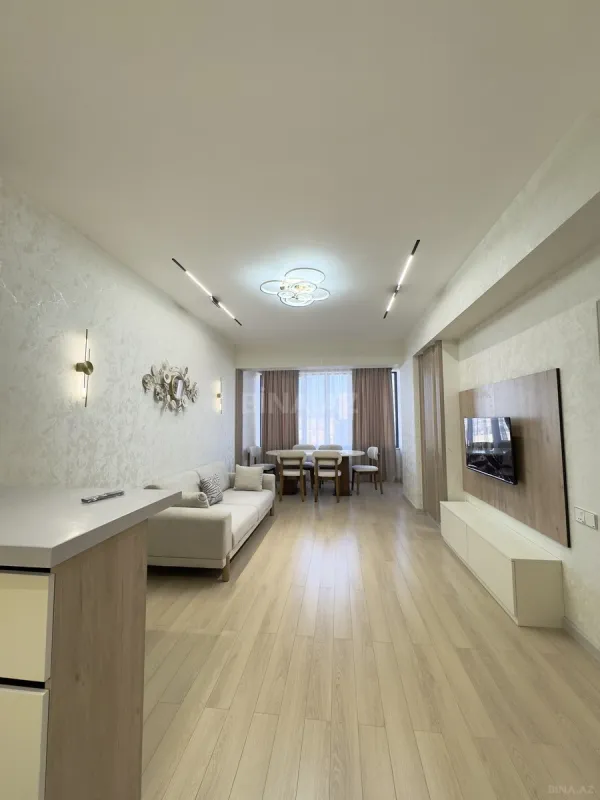 Satılır 2 otaqlı mənzil 68 m²