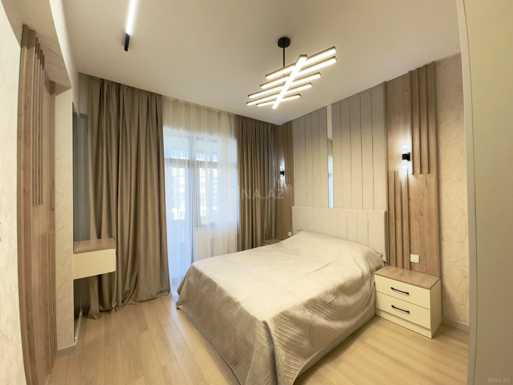 Satılır 2 otaqlı mənzil 68 m²