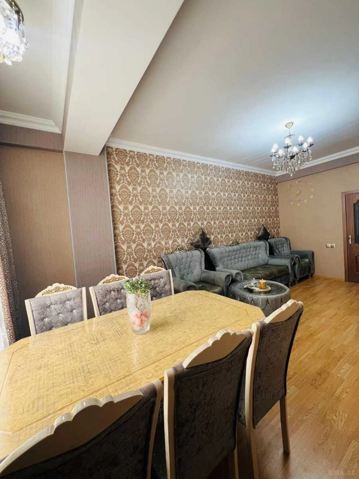 Satılır 3 otaqlı mənzil 92 m²