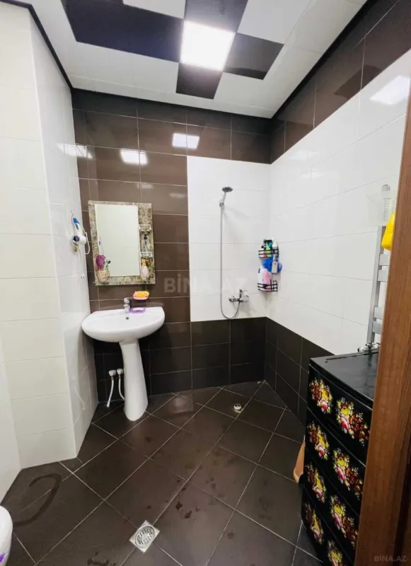 Satılır 3 otaqlı mənzil 92 m²