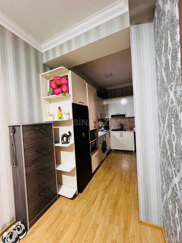 Satılır 3 otaqlı mənzil 92 m²