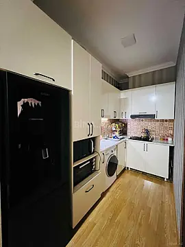 Satılır 3 otaqlı mənzil 92 m²
