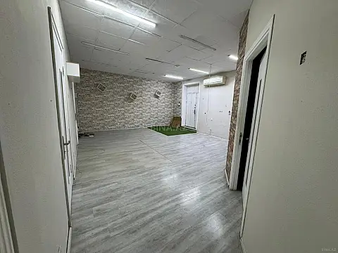 Kirayə verilir 4 otaqlı ofis 100 m²