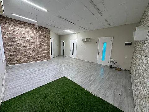 Kirayə verilir 4 otaqlı ofis 100 m² — Bakı 4 otaq 100.00 m²