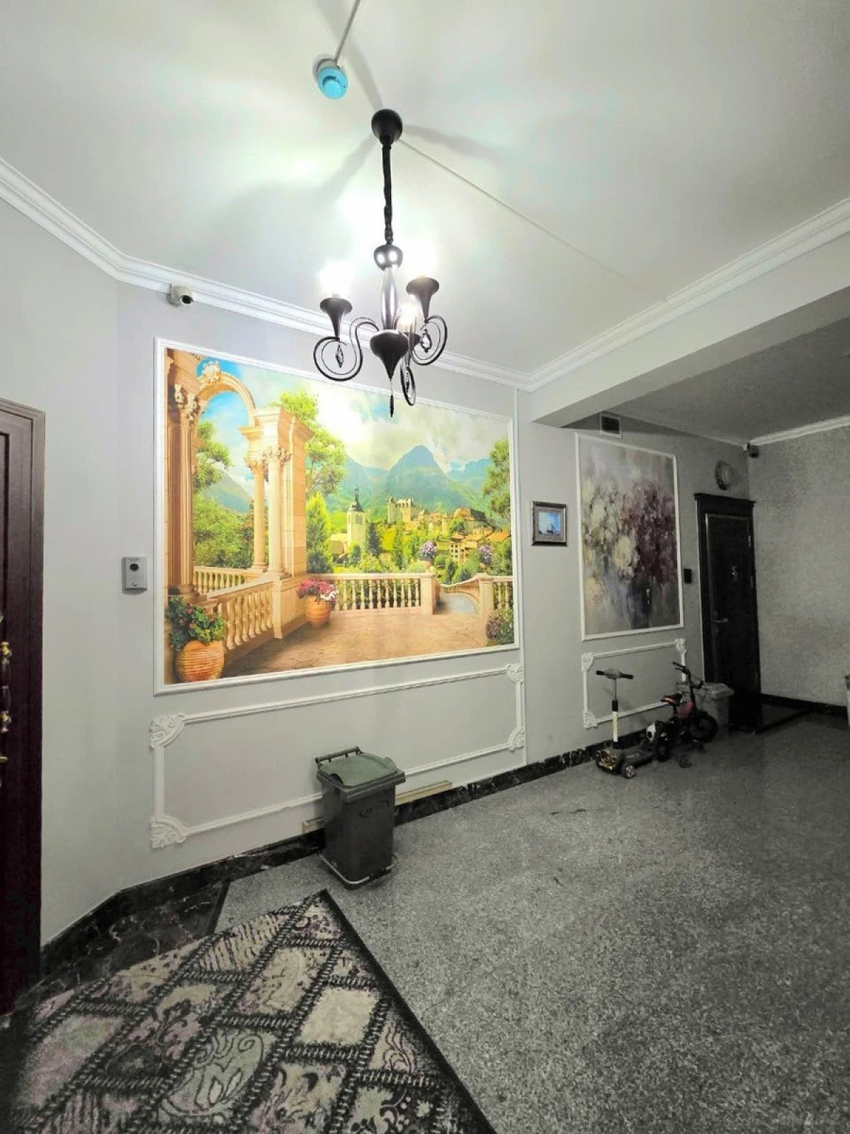 Satılır 2 otaqlı mənzil 140 m²