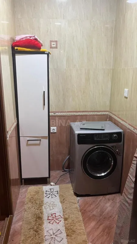Satılır 2 otaqlı mənzil 102 m²