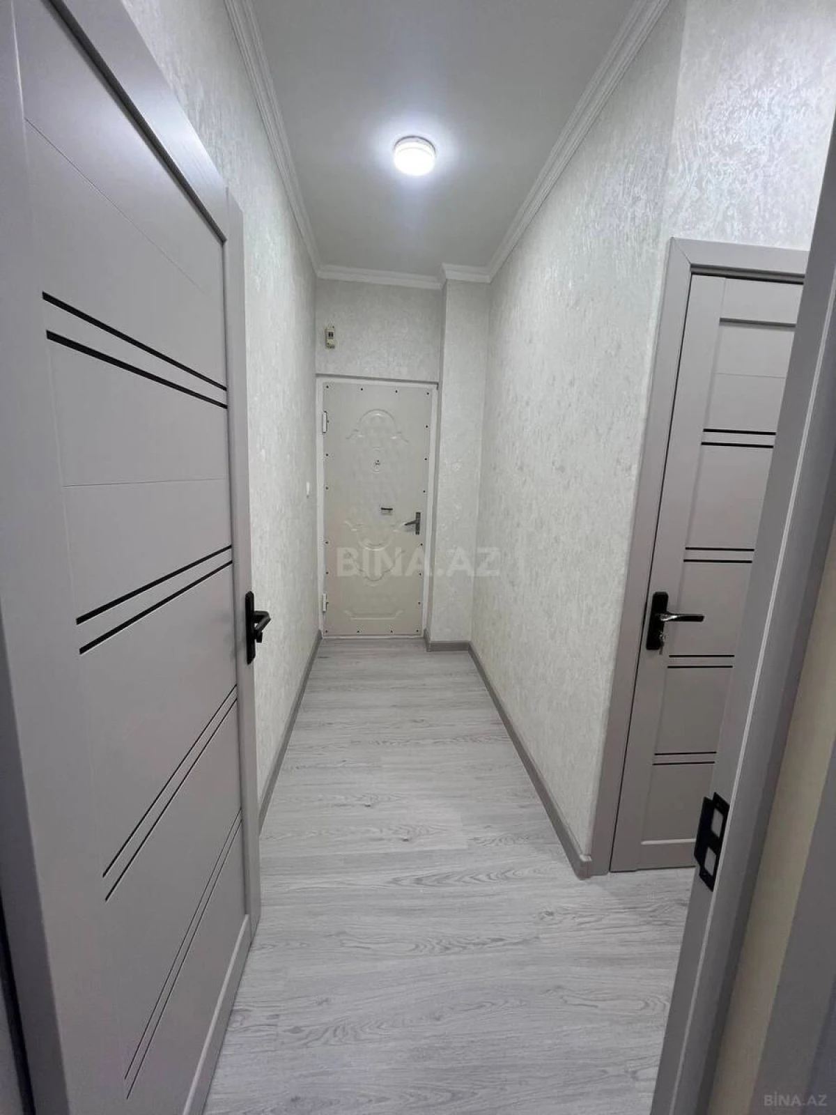 Satılır 2 otaqlı mənzil 43 m²
