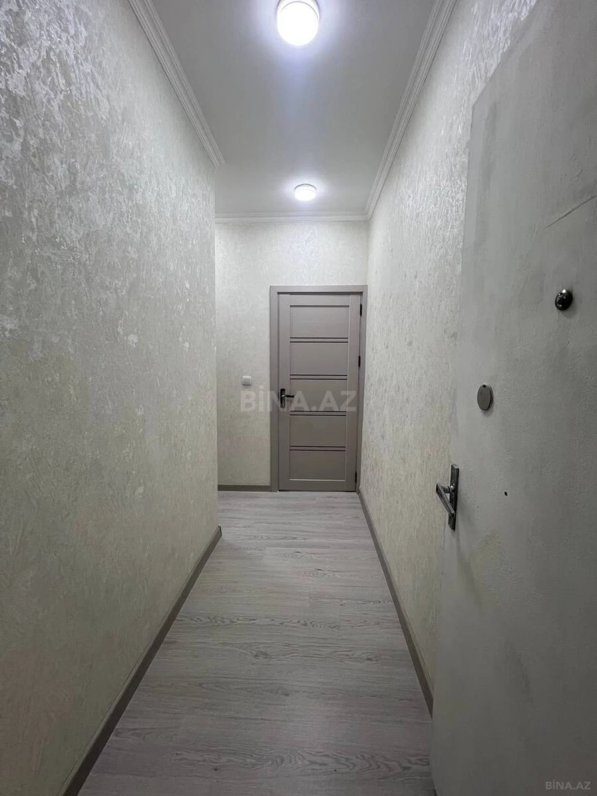 Satılır 2 otaqlı mənzil 43 m²