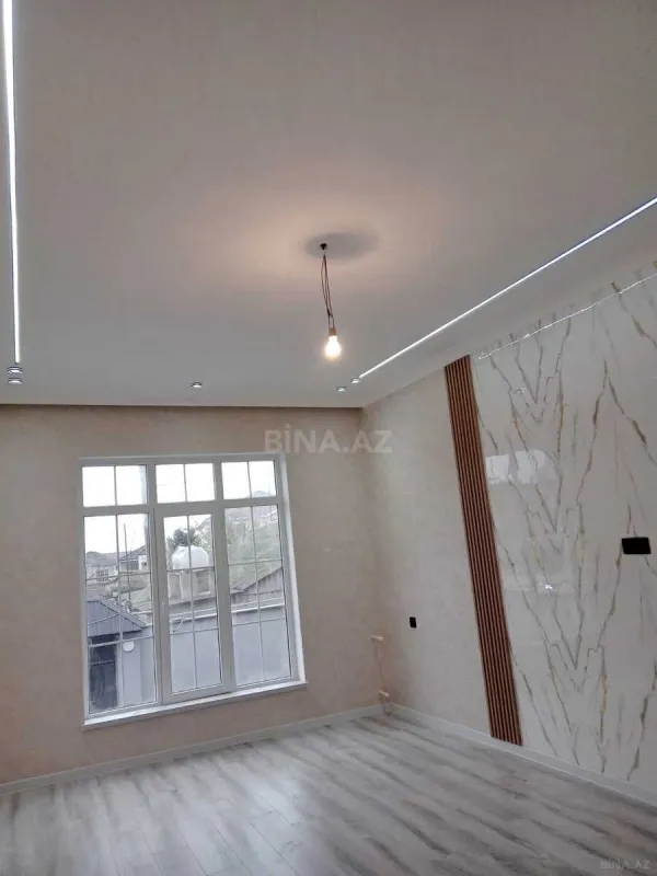 Satılır 6 otaqlı həyət evi 190 m²