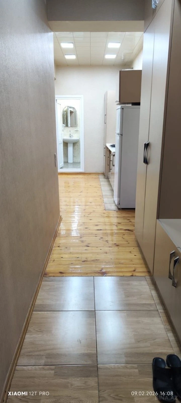 Kirayə verilir 2 otaqlı mənzil 56 m²