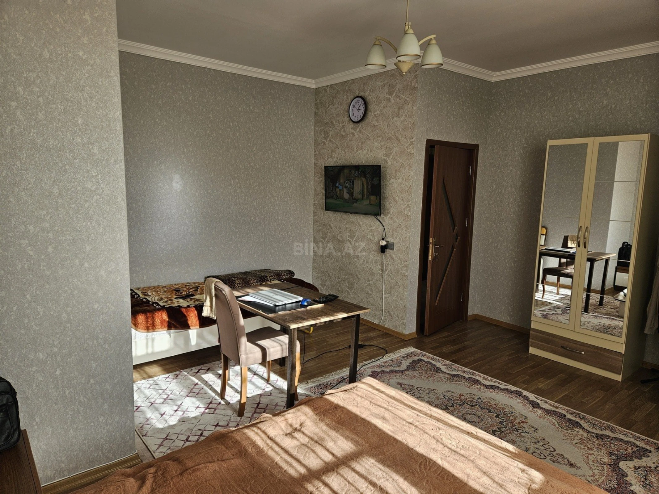 Satılır 4 otaqlı həyət evi 190 m²