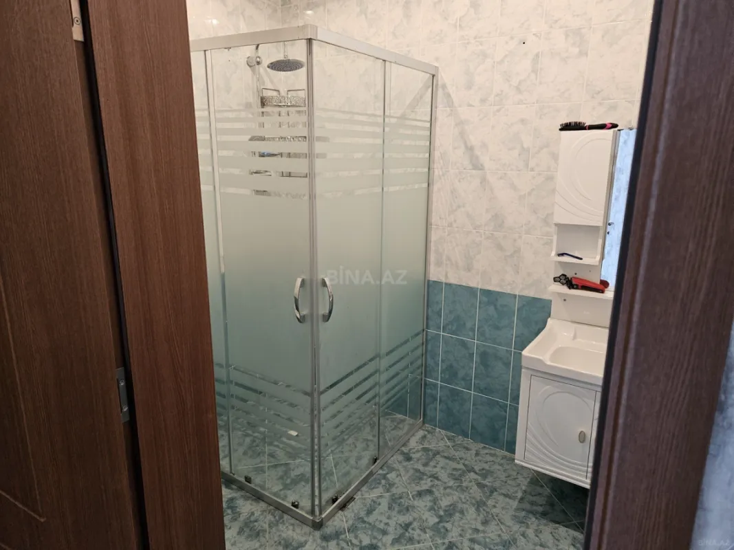 Satılır 4 otaqlı həyət evi 190 m²