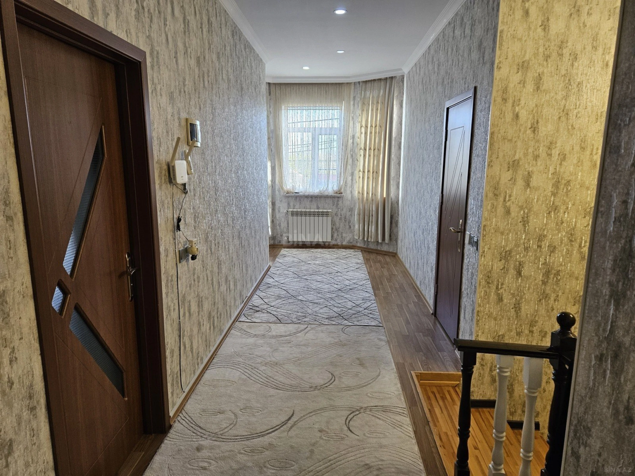 Satılır 4 otaqlı həyət evi 190 m²