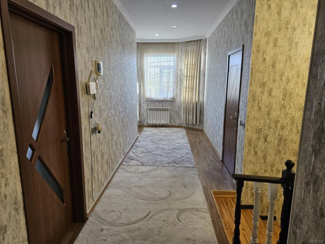 Satılır 4 otaqlı həyət evi 190 m²