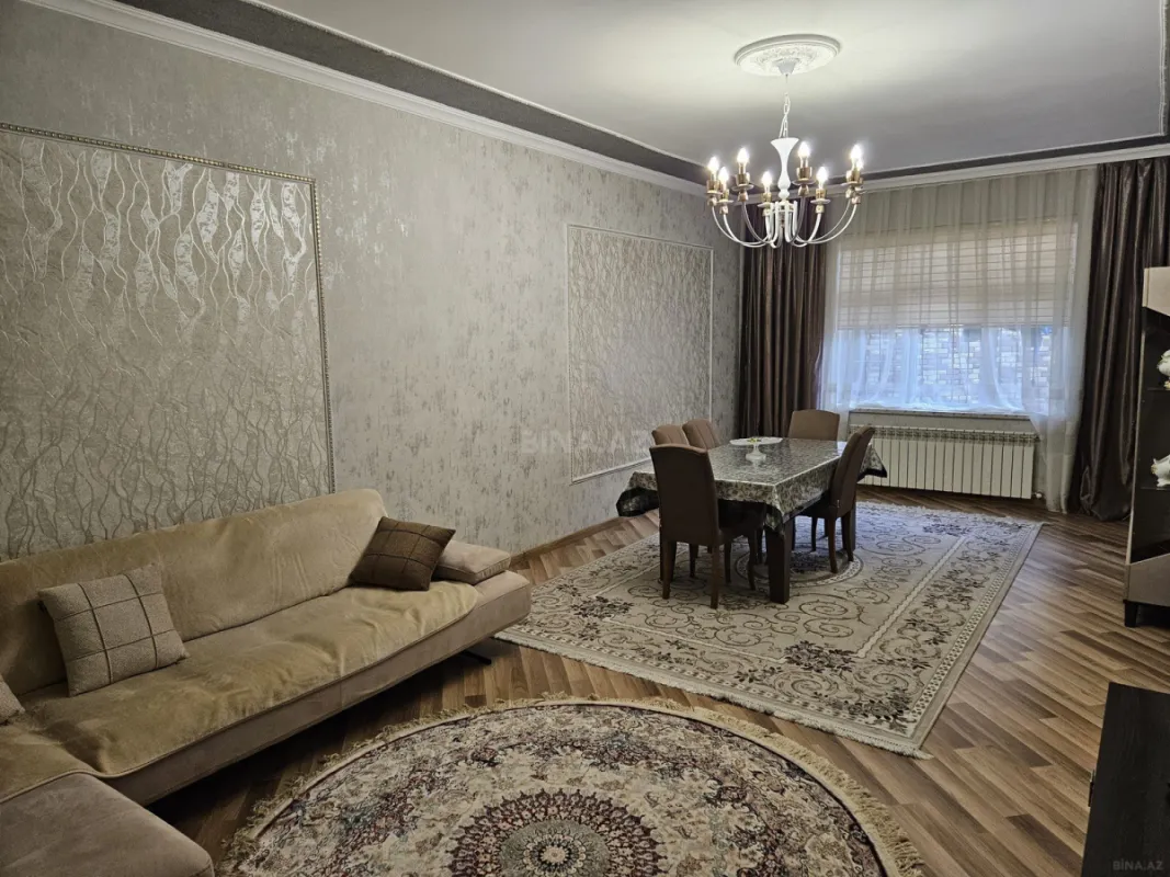 Satılır 4 otaqlı həyət evi 190 m²