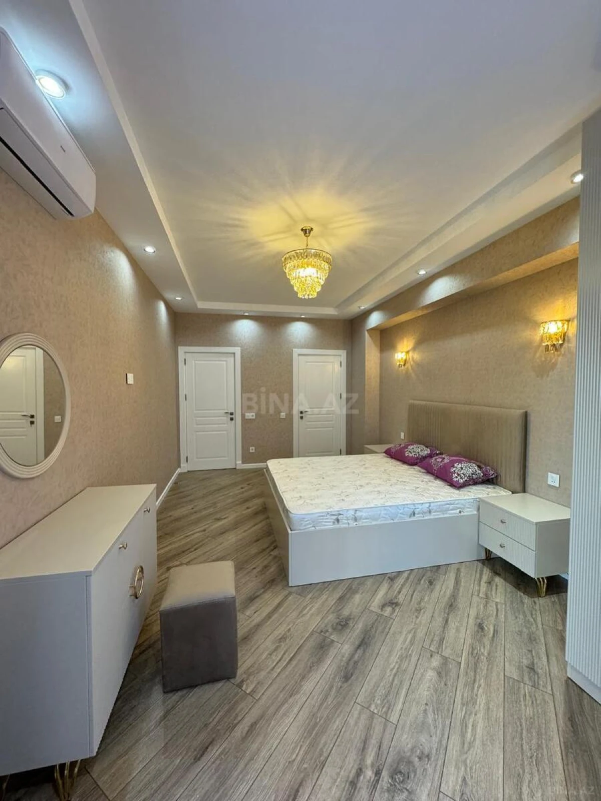 Kirayə verilir 3 otaqlı mənzil 94 m²