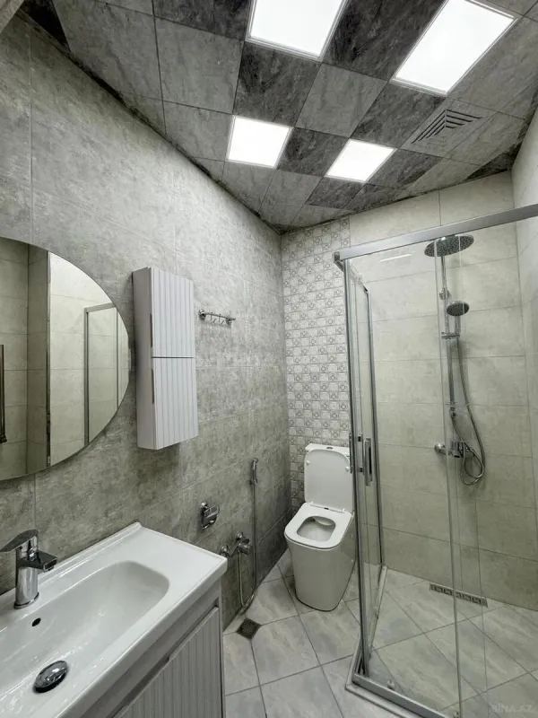 Kirayə verilir 3 otaqlı mənzil 94 m²