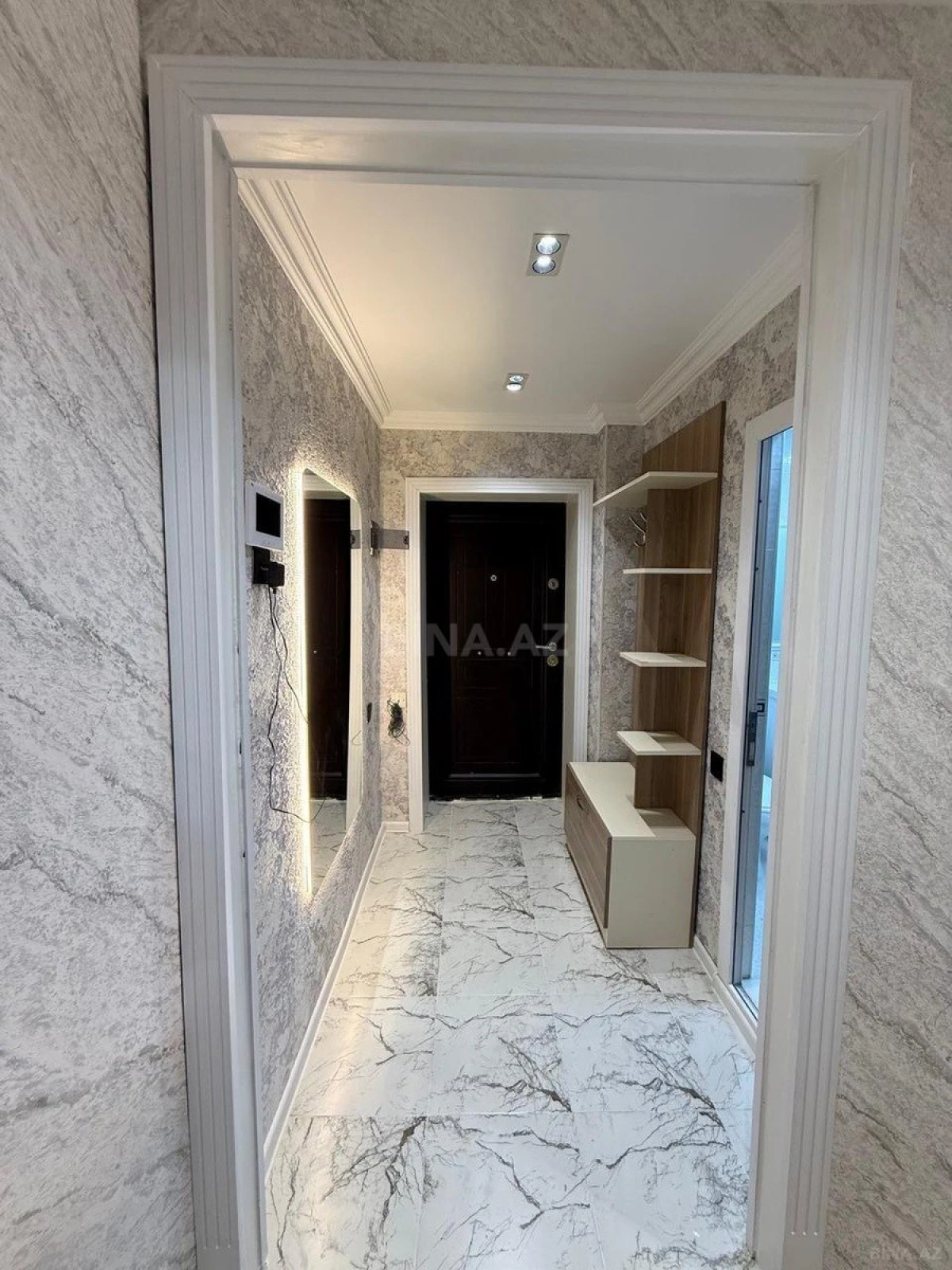 Kirayə verilir 2 otaqlı mənzil 40 m²