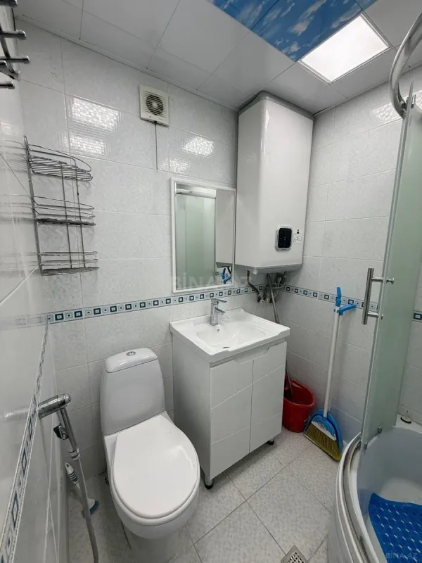 Kirayə verilir 2 otaqlı mənzil 40 m²