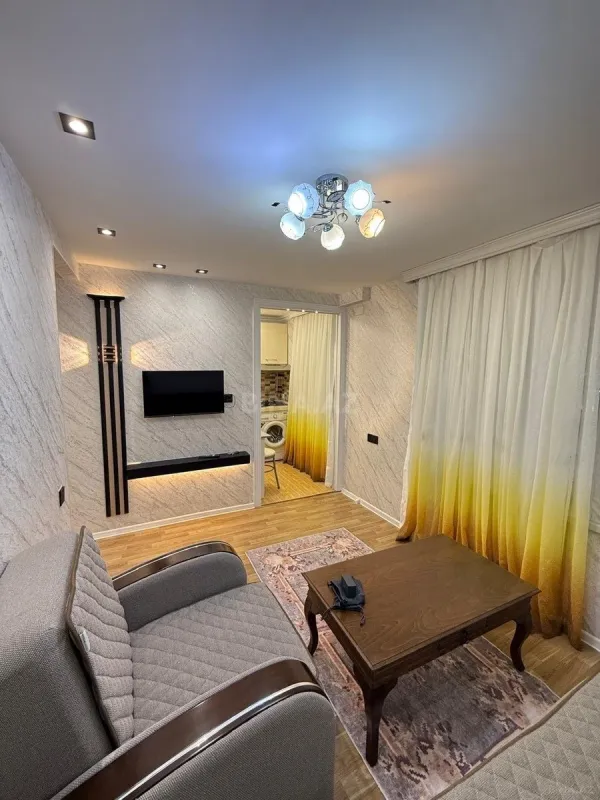 Kirayə verilir 2 otaqlı mənzil 40 m²