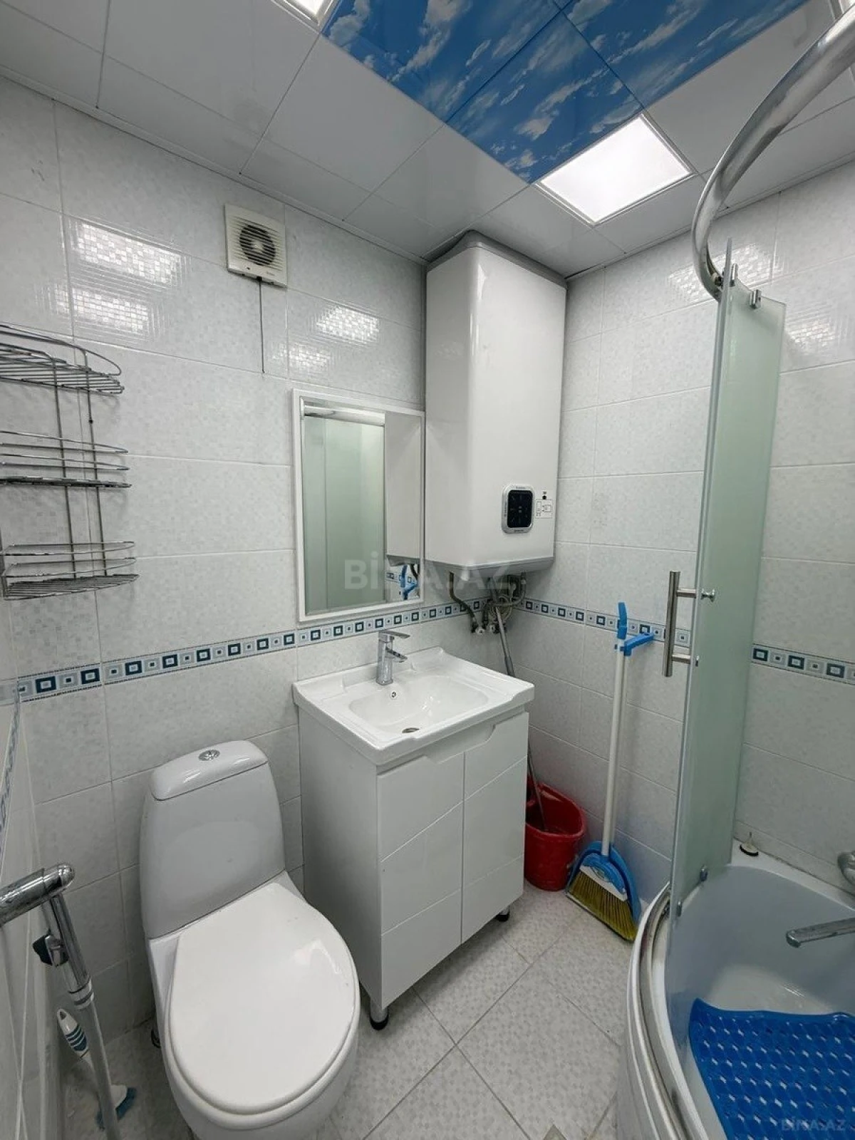 Kirayə verilir 2 otaqlı mənzil 40 m²