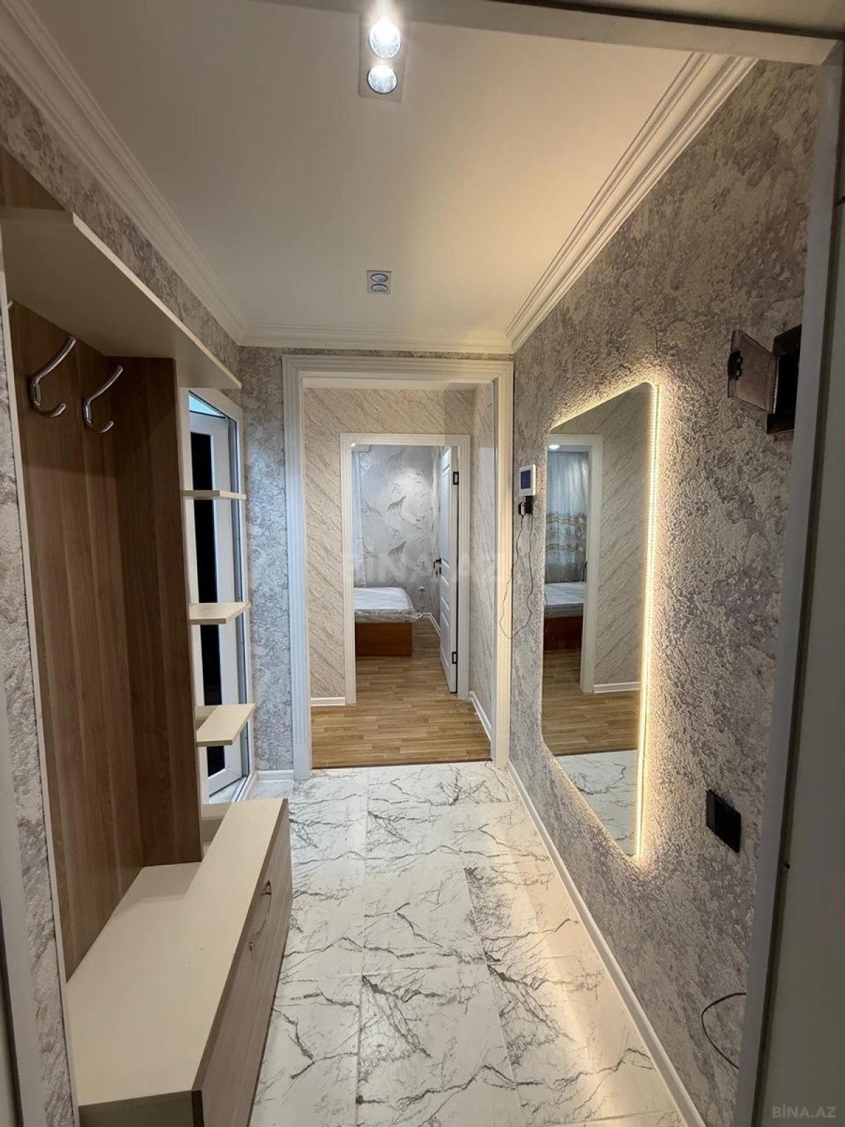 Kirayə verilir 2 otaqlı mənzil 40 m²