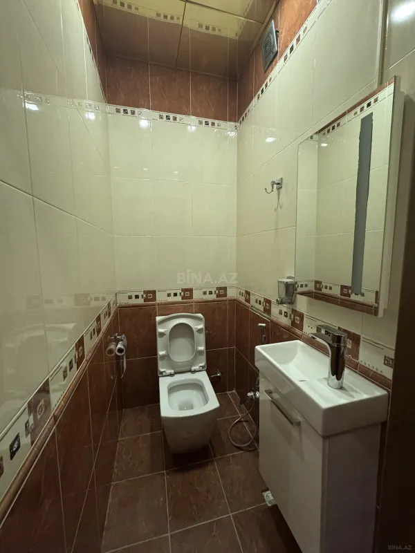 Kirayə verilir 5 otaqlı mənzil 200 m²