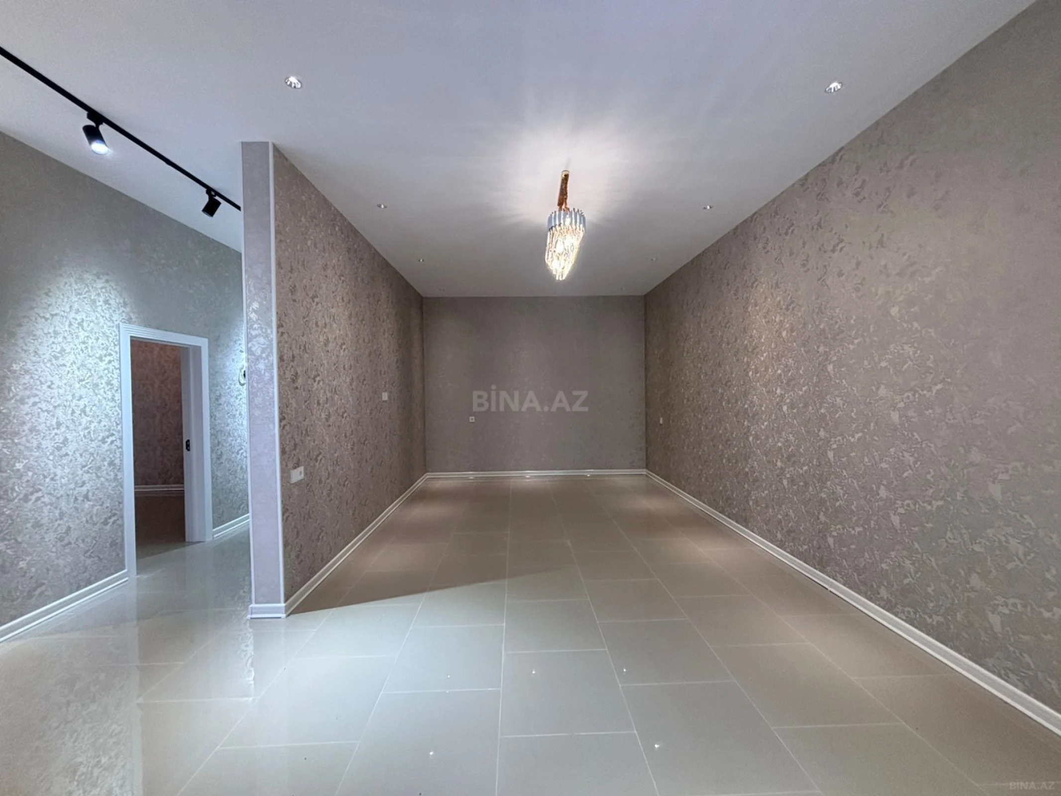 Satılır 4 otaqlı həyət evi 150 m²