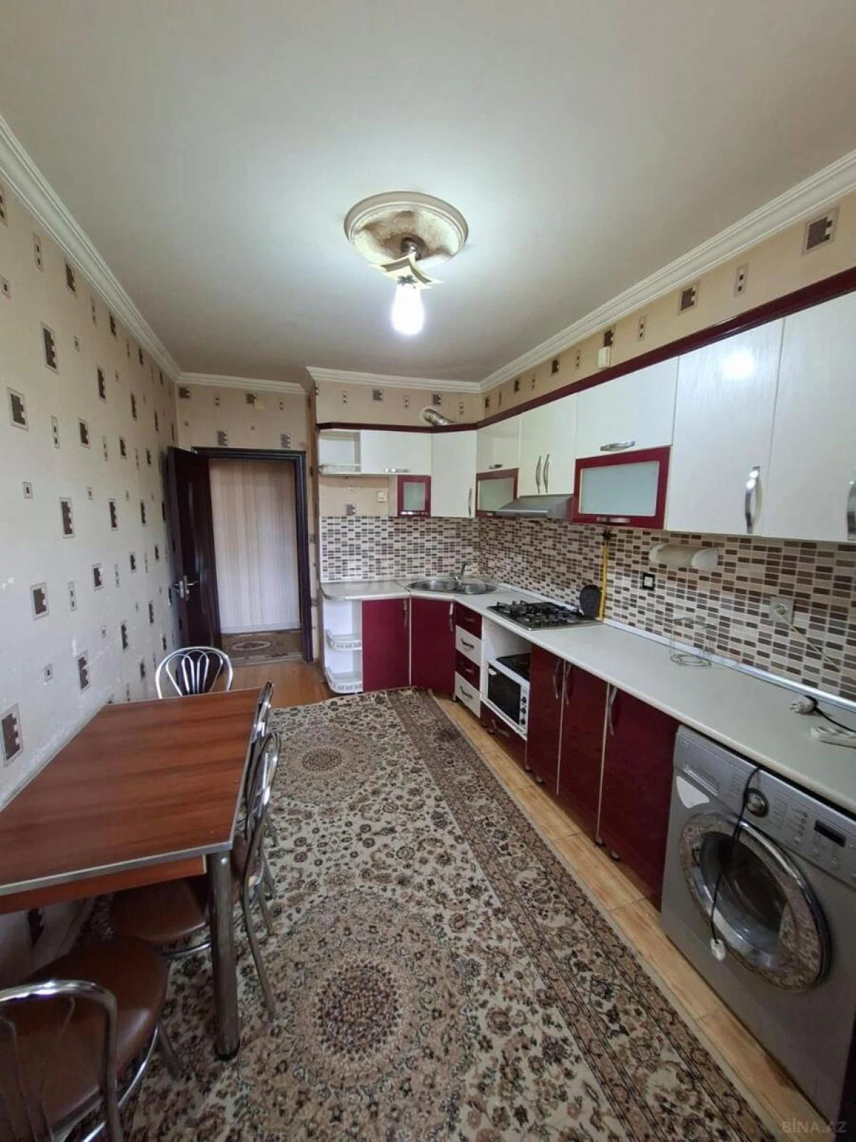 Kirayə verilir 3 otaqlı mənzil 120 m²