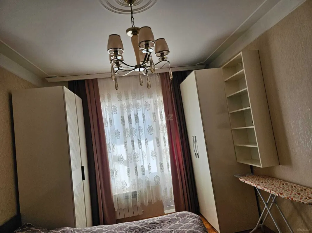 Satılır 2 otaqlı mənzil 60 m²