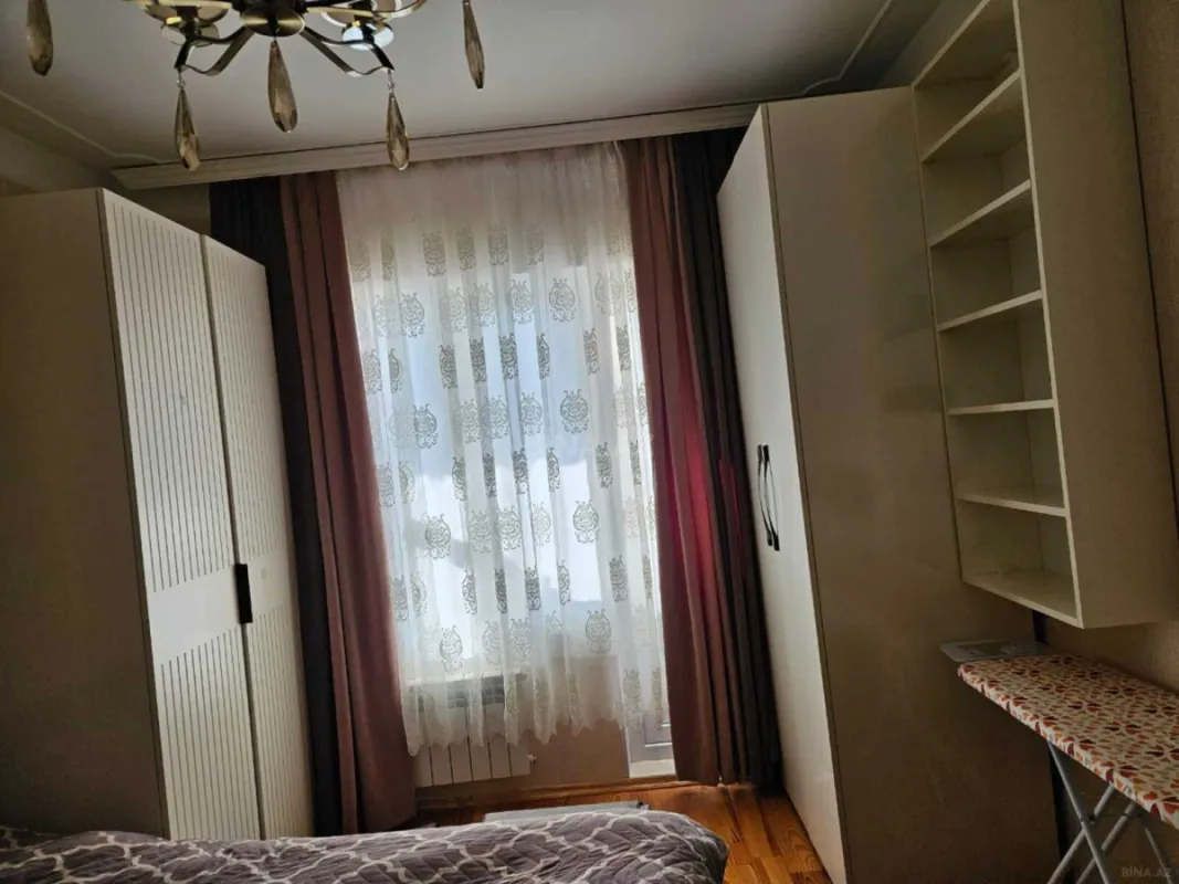 Satılır 2 otaqlı mənzil 60 m²