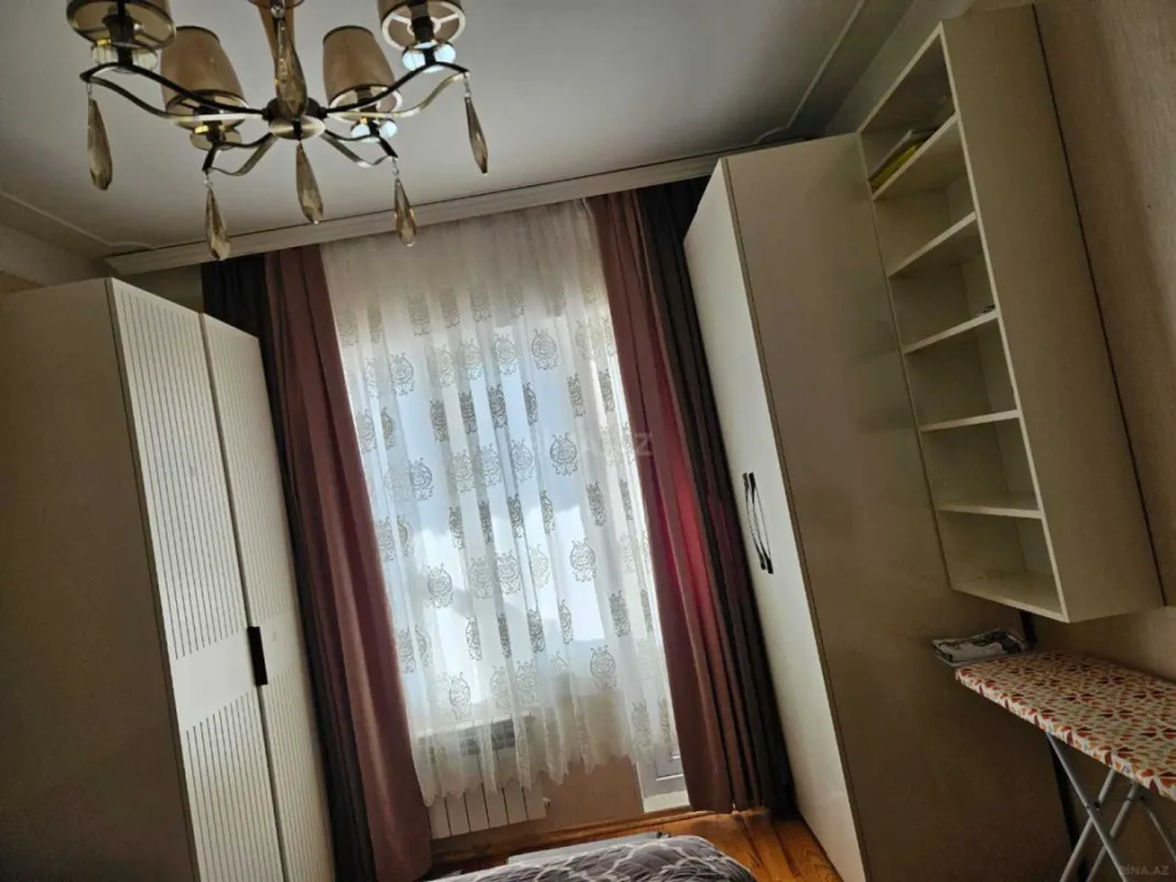 Satılır 2 otaqlı mənzil 60 m²
