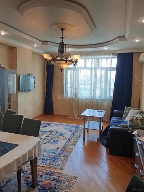 Satılır 3 otaqlı mənzil 88 m²