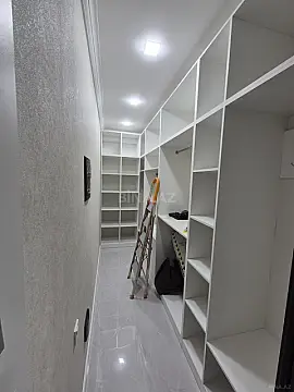 Kirayə verilir 3 otaqlı mənzil 156 m²