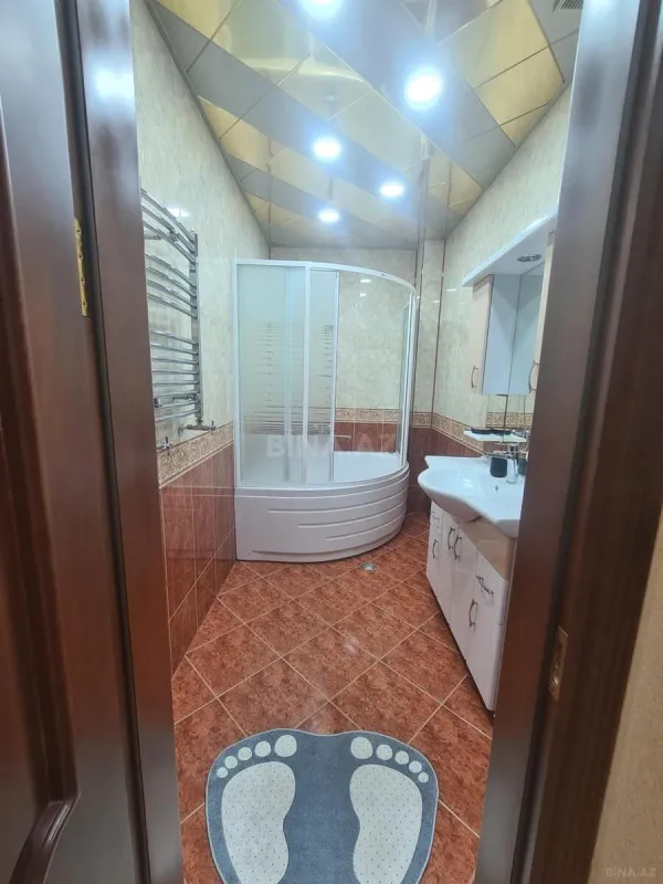 Kirayə verilir 2 otaqlı mənzil 100 m²