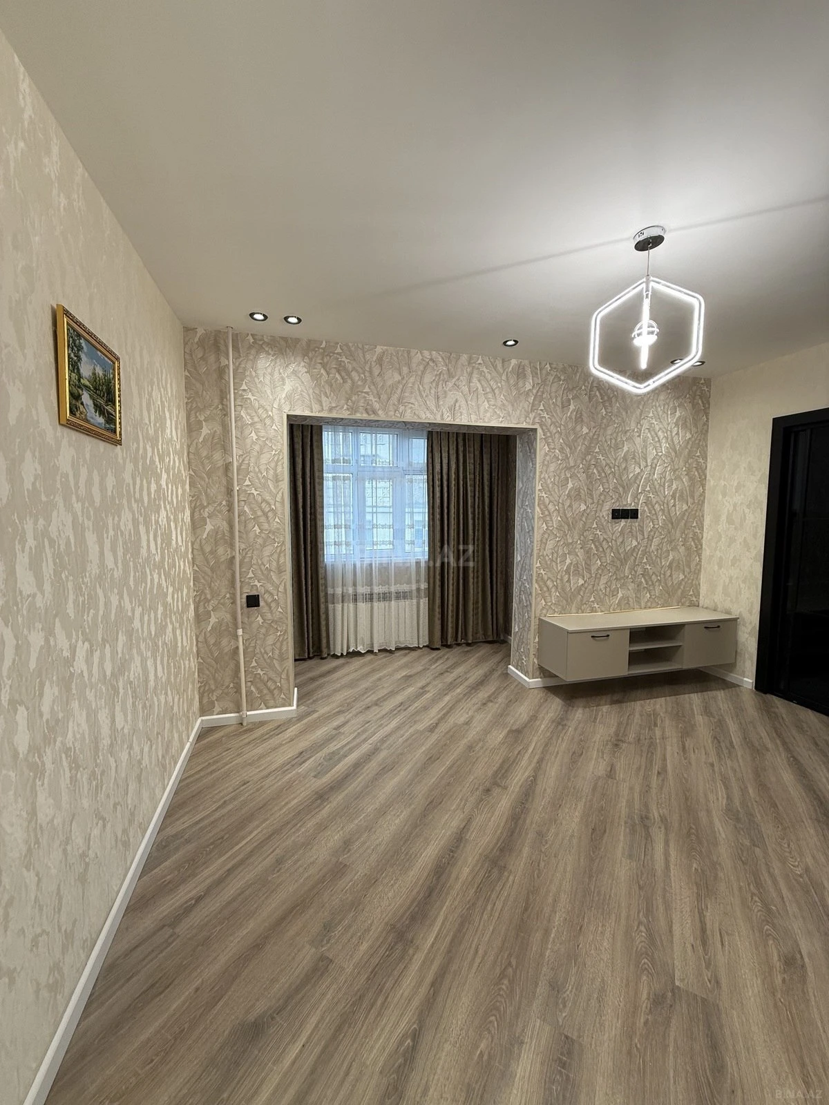 Satılır 2 otaqlı mənzil 45 m²