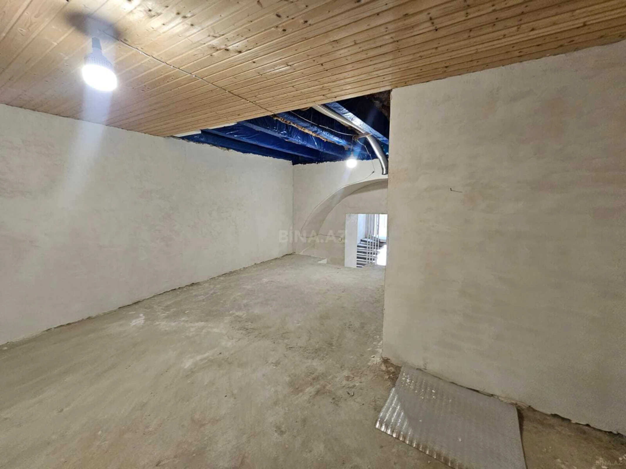 Satılır obyekt 110 m²