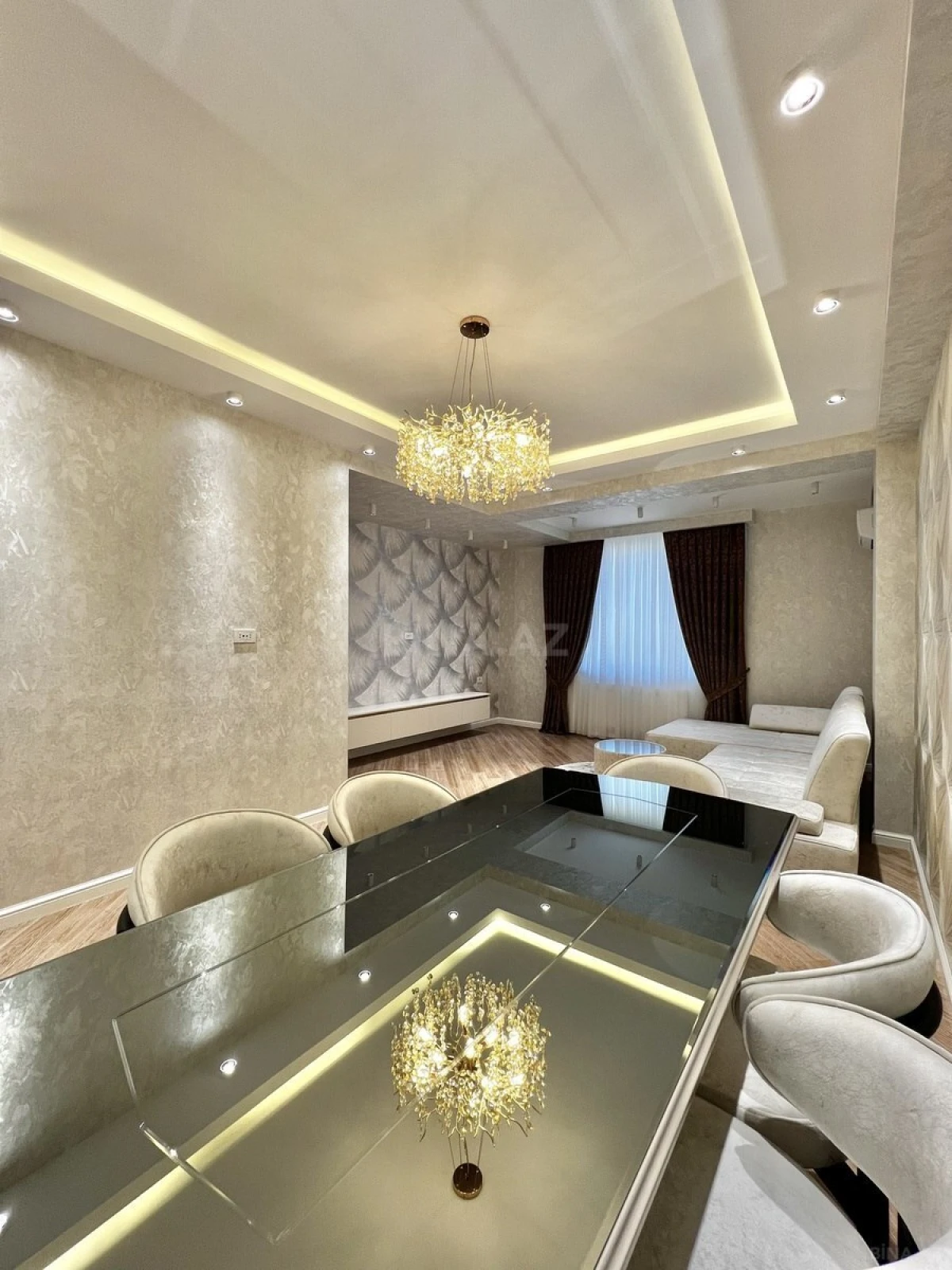 Satılır 3 otaqlı mənzil 125 m²