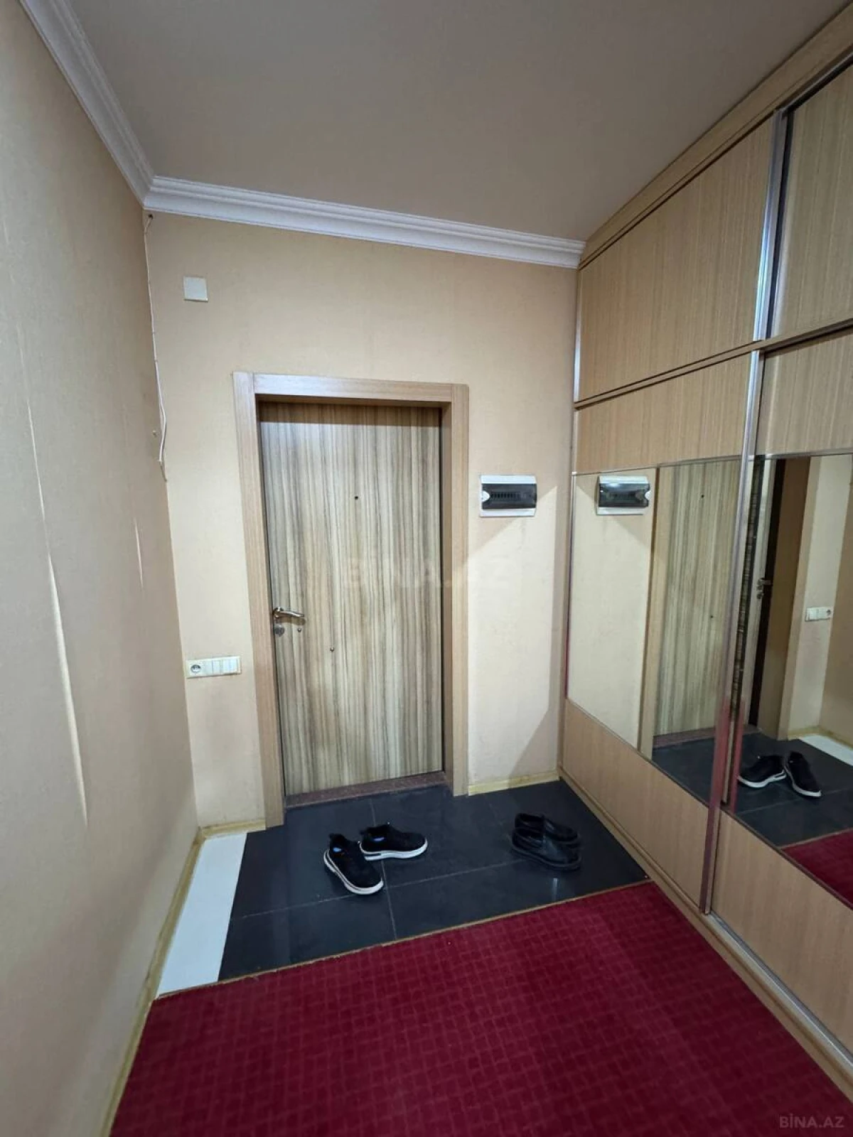 Satılır 3 otaqlı mənzil 75 m²