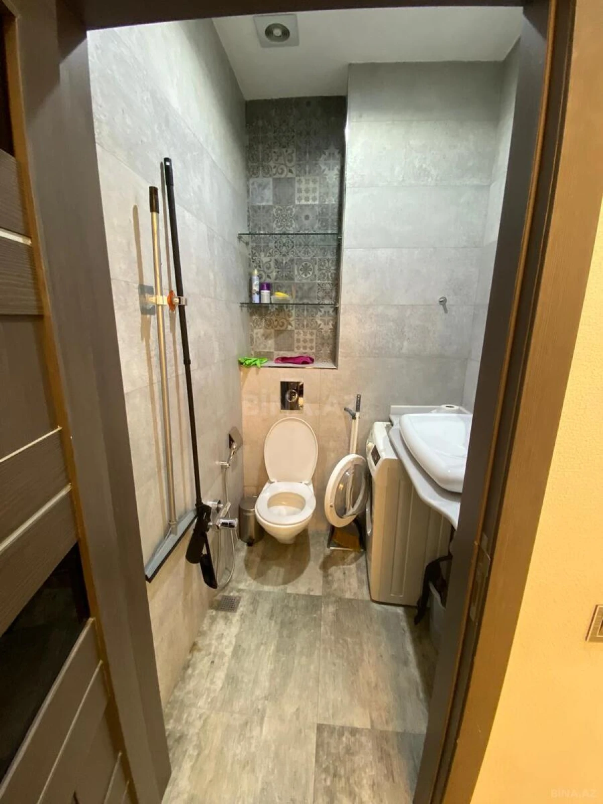 Kirayə verilir 3 otaqlı mənzil 124 m²
