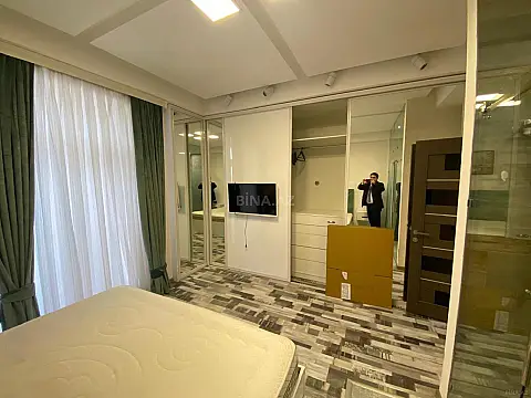 Kirayə verilir 3 otaqlı mənzil 124 m²